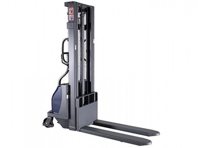 Baterijski paletni viličar / rabljen