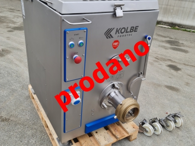 Stroj za mletje mesa KOLBE MW52 